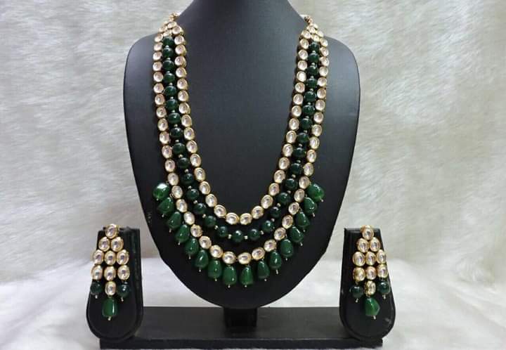 Emerald Green Kundan Style Artificial Jewellery Set