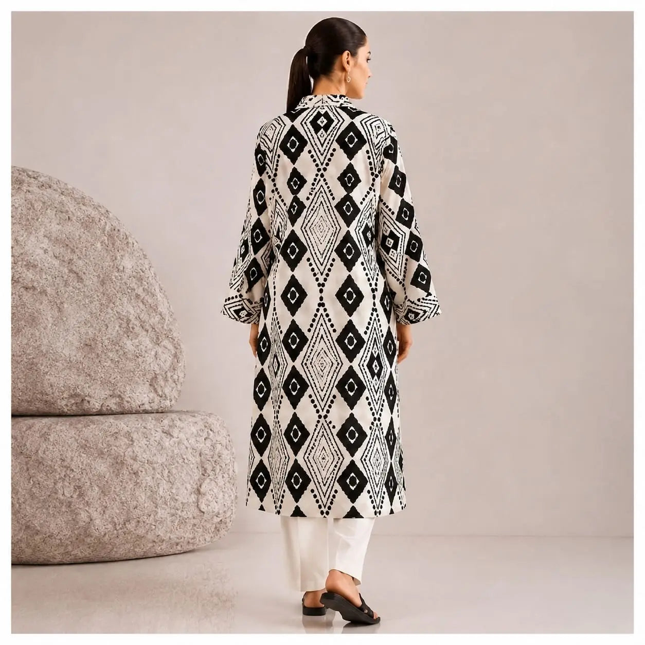 Black & White Geometric Printed 2-Piece Unstitched Suit | Women’s Wear